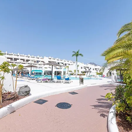 Go2tenerife Apart'chaga Terrace, Pools & Free Parking Апартаменты *